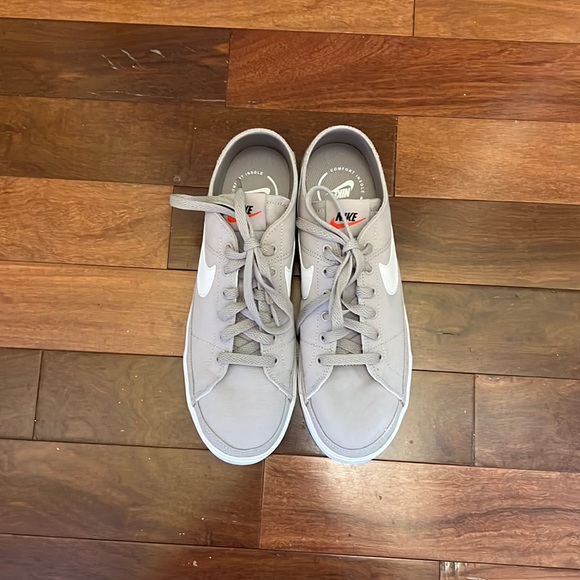 Nike Other - Nike Sneakers in Beige sz 8